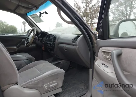 2002 Toyota Sequoia Sr5 V8 from USA, damaged, VIN 5TDZT34A92S122584